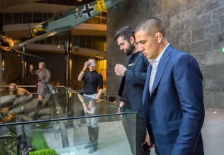 Компания Wargaming будет сотрудничать с известным бойцом ММА Компания Wargaming будет сотрудничать с известным бойцом ММА